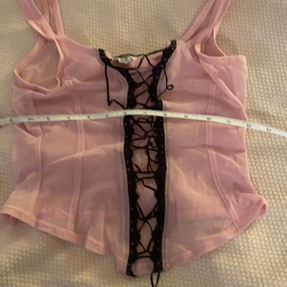 Pink sheer tank - Picture 2 of 3